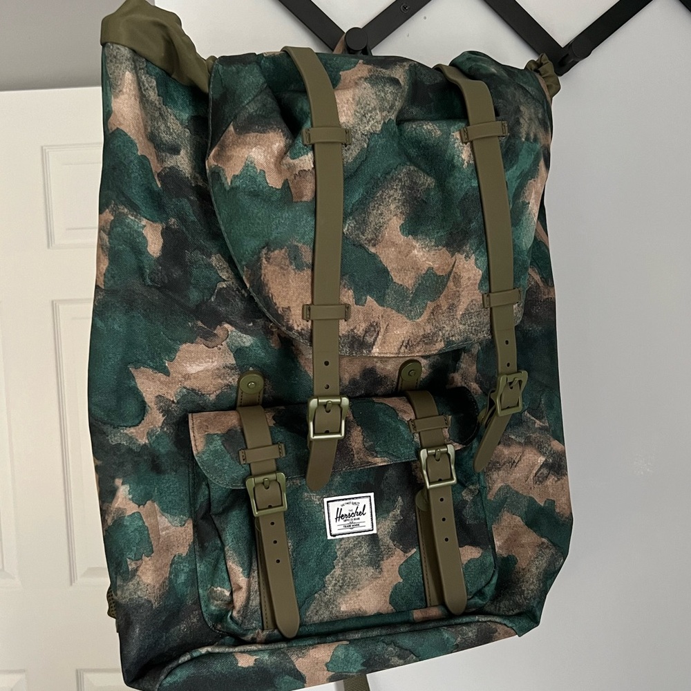 Herschel Supply Camp Backpack